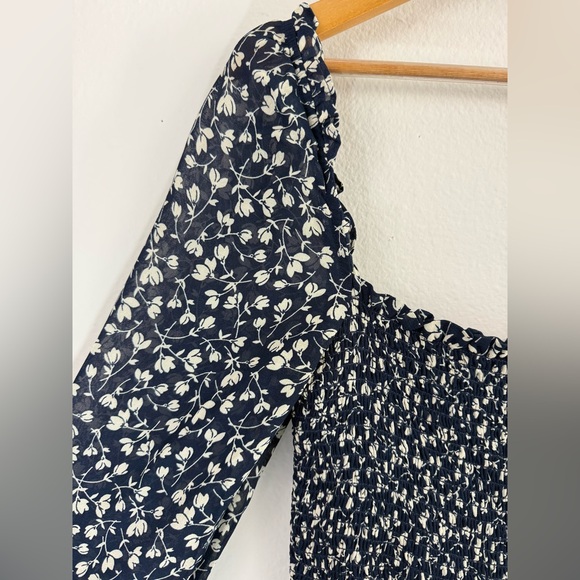 Reformation Kelli Smocked Bodice Fit & Flare Mini Dress Blue White Floral Sz L - Picture 13 of 15